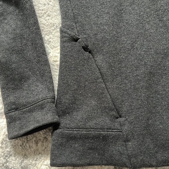 Lululemon & Go Endeavor Long Sleeve Sweatshirt - Picture 3 of 10